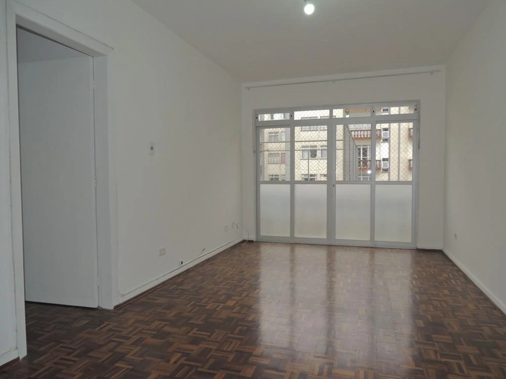 Apartamento, 82 m², com piso de madeira ou laminado — photo 5