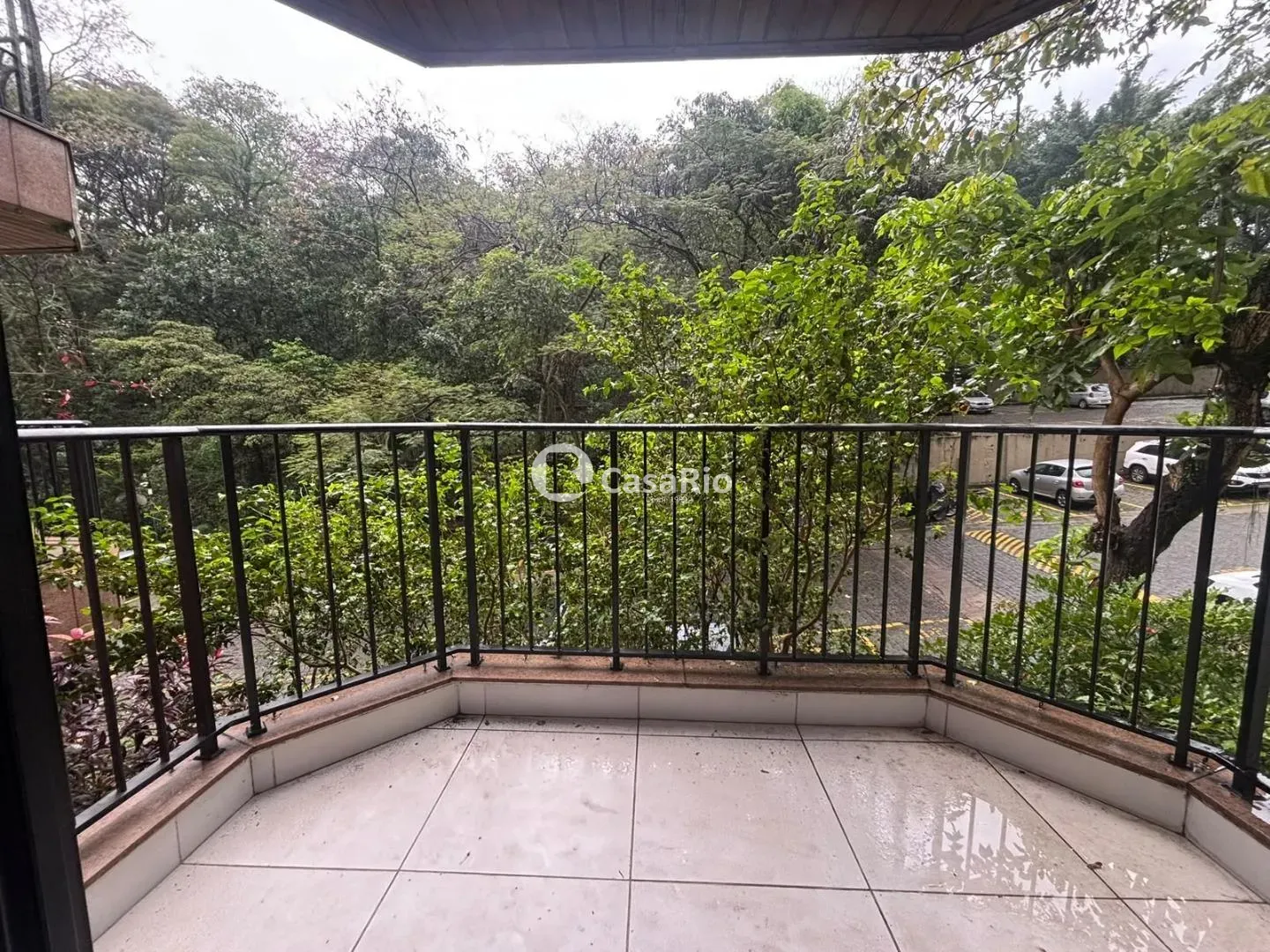 3-bedroom apartment with private garden and balcony — photo 9