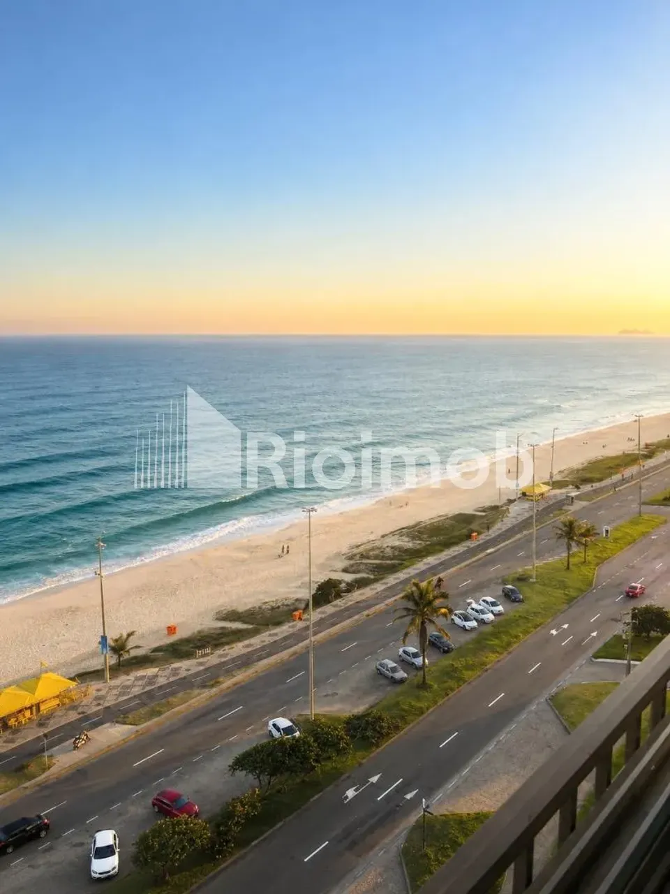 Apartamento sem mobília com 2 quartos e varanda — photo 9