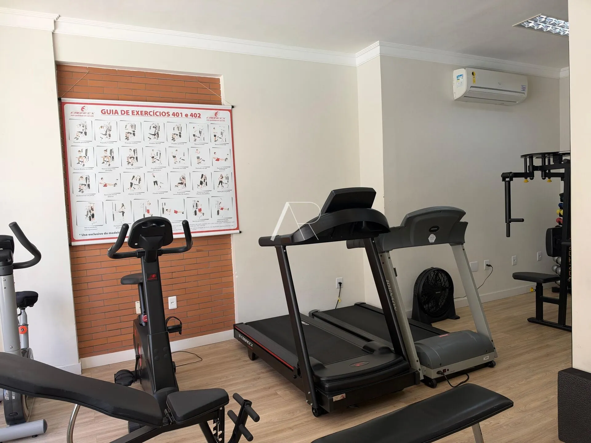 Furnished apartment, 85 m², with a washing machine — photo 28