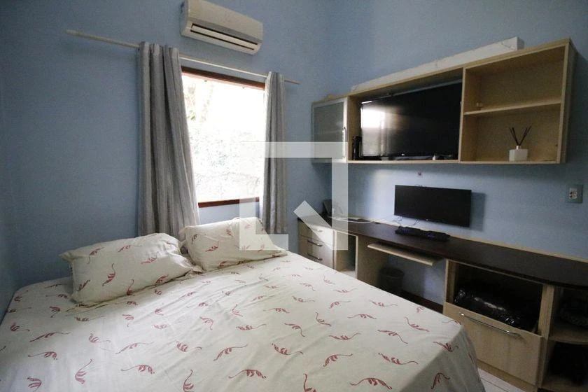 Casa de 700 m² con bañera y vestidor — photo 5