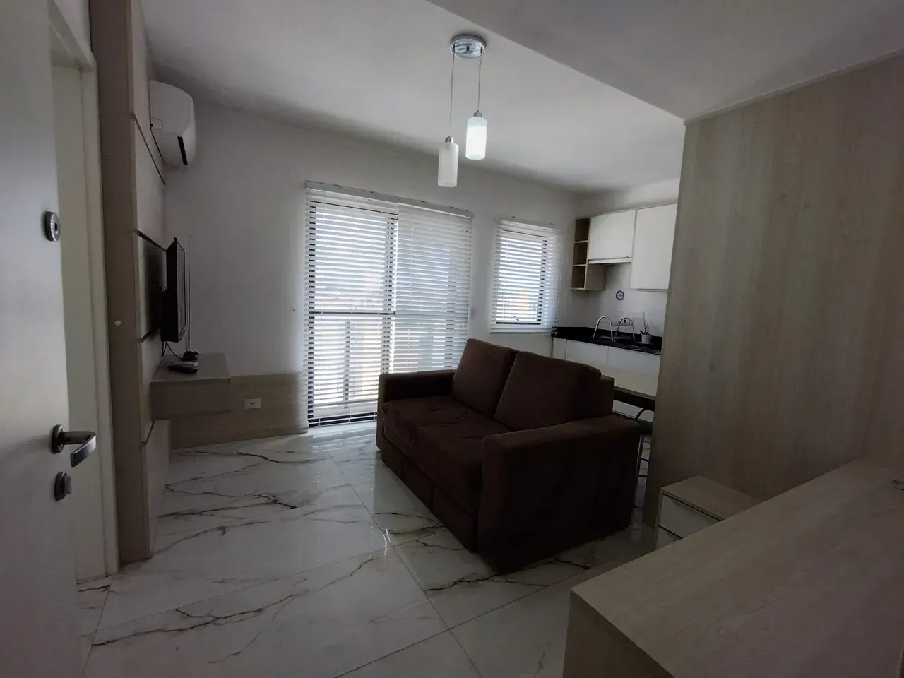 Furnished 1-bedroom apartment with parking in a condo — photo 9