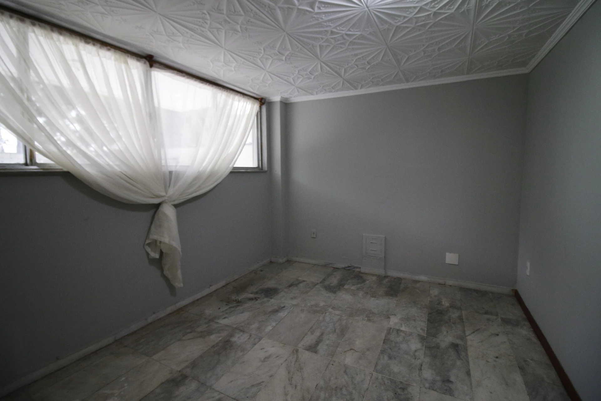 Condo house with 4 bedrooms and 2 en-suites, 3 parking — photo 48