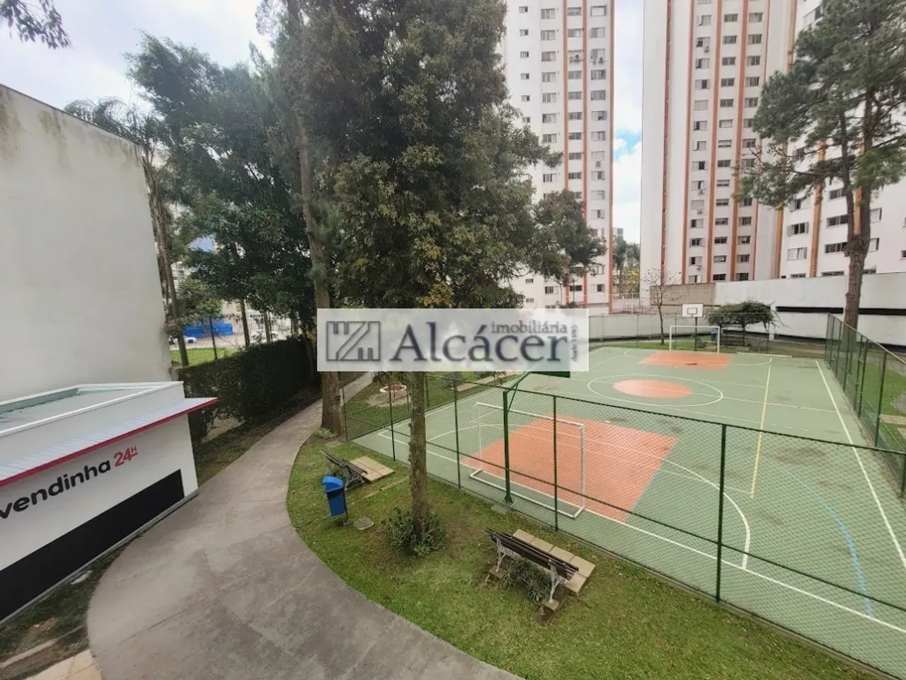 3-bedroom apartment with 4 bathrooms and 2 parking spaces — photo 33