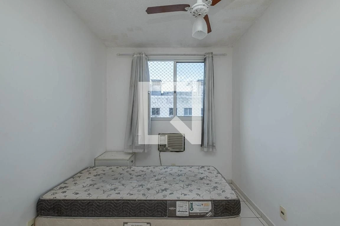 Furnished 2-bedroom apartment with a balcony — photo 24