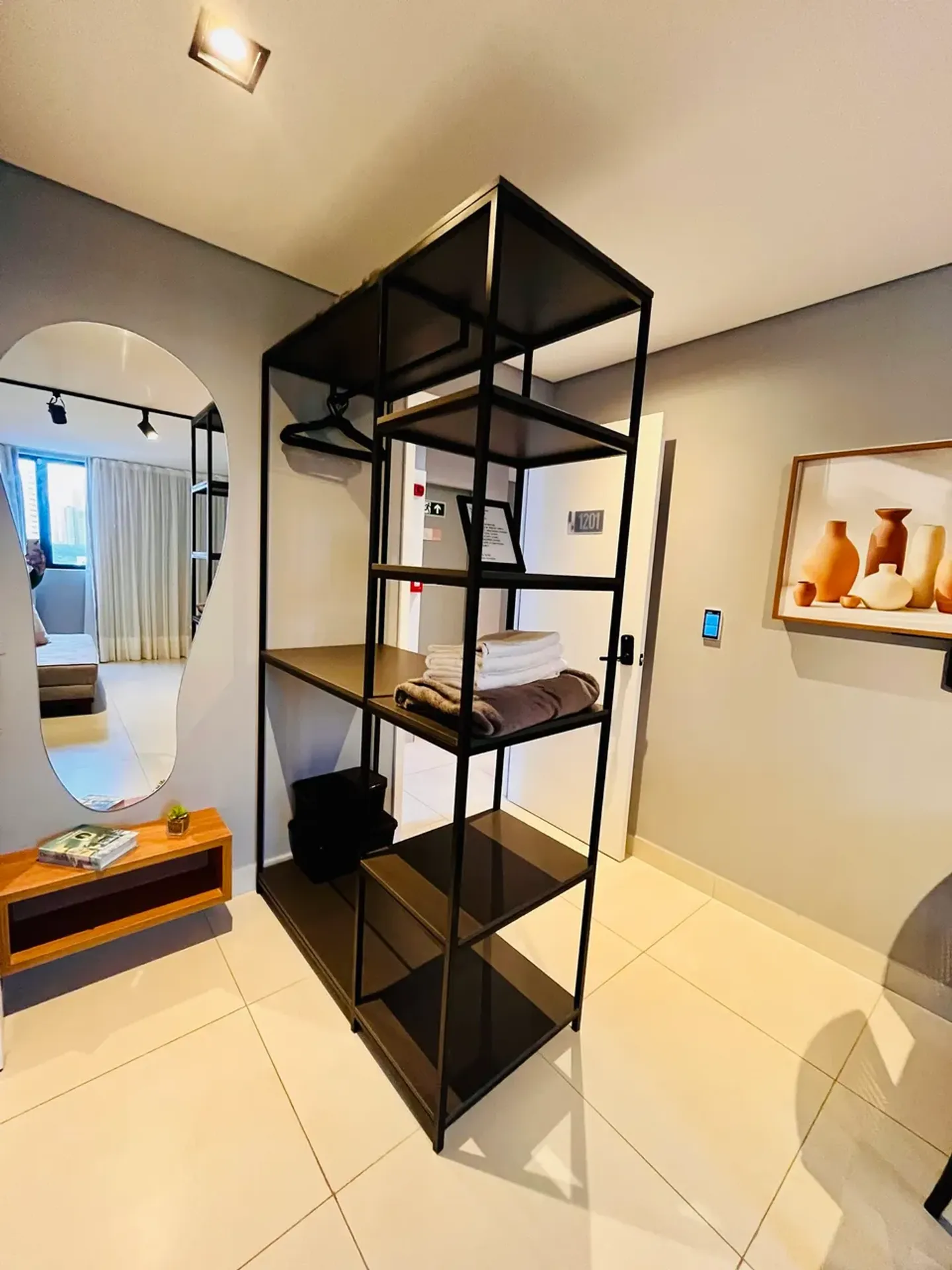 Floor-to-ceiling windows in a one-bedroom apartment, 30 m² — photo 20