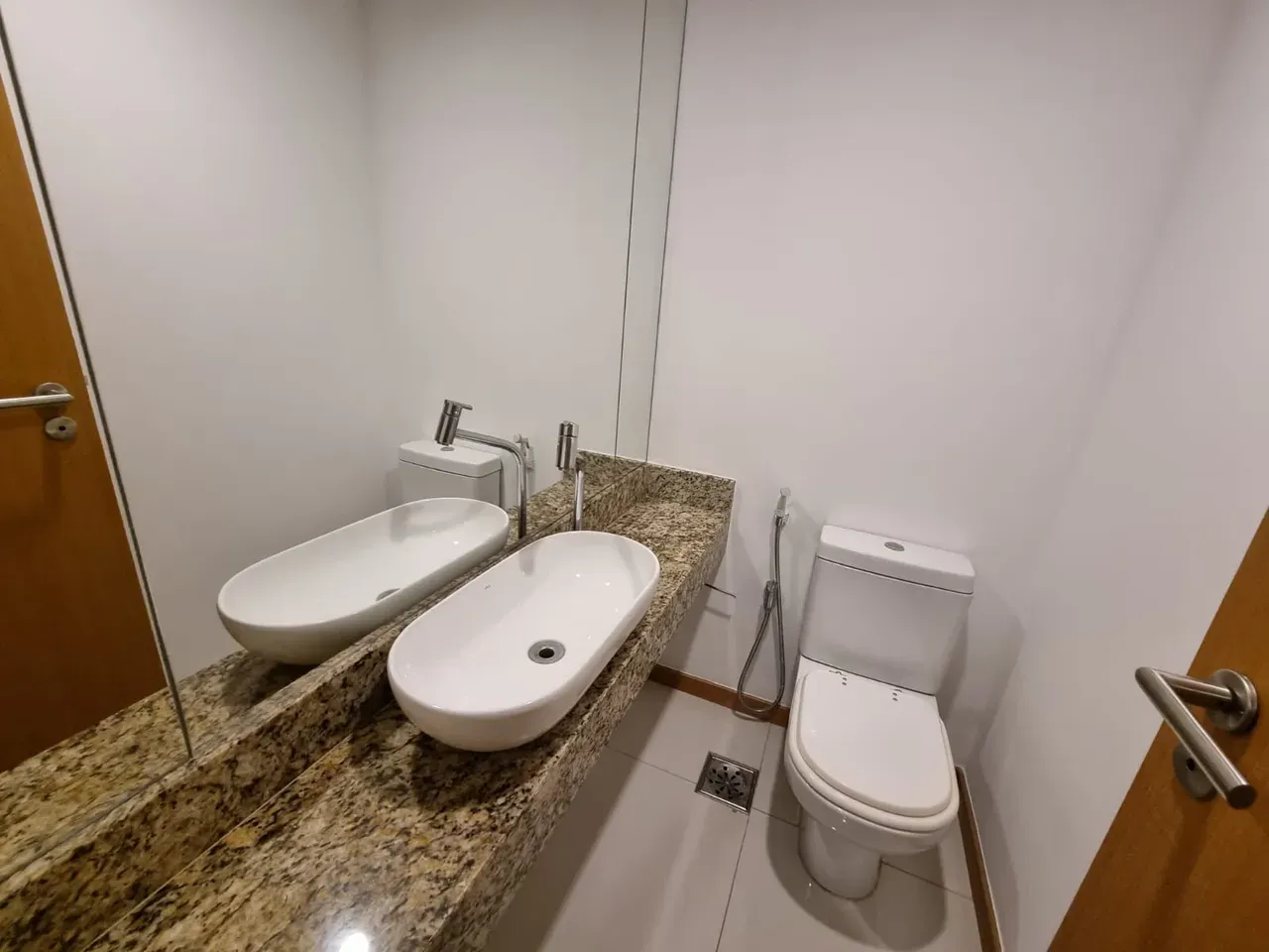 160 m² apartment with gas kitchen and 4 bedrooms — photo 4