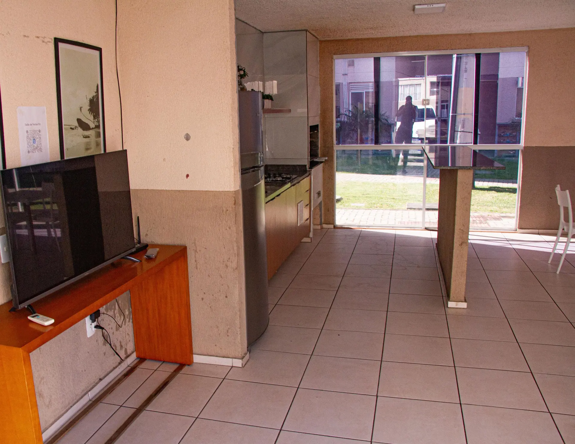 2-bedroom apartment with balcony and private garden — photo 26