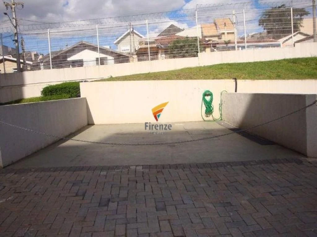 Departamento con piso de madera o laminado en Curitiba