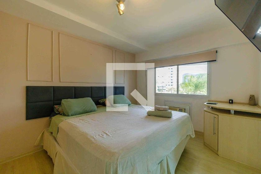 Apartamento mobiliado, 99 m², com janelas do piso ao teto — photo 12