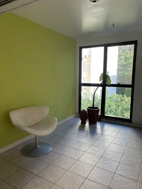 1-bedroom apartment with enclosed balcony in 60 m² — photo 7