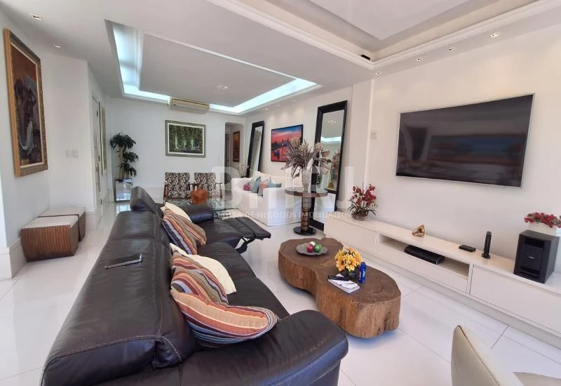 Furnished apartment 267 m² with 3 bedrooms and views — photo 5