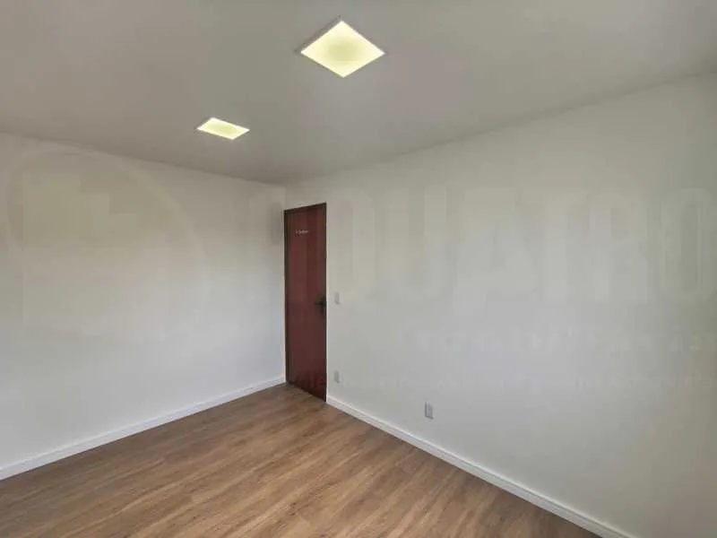 3-bedroom apartment with a mountain view — photo 12