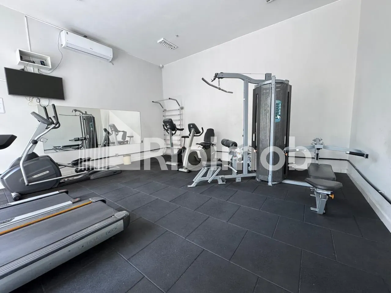Apartamento de 45 m² com vista para as montanhas e secadora — photo 18