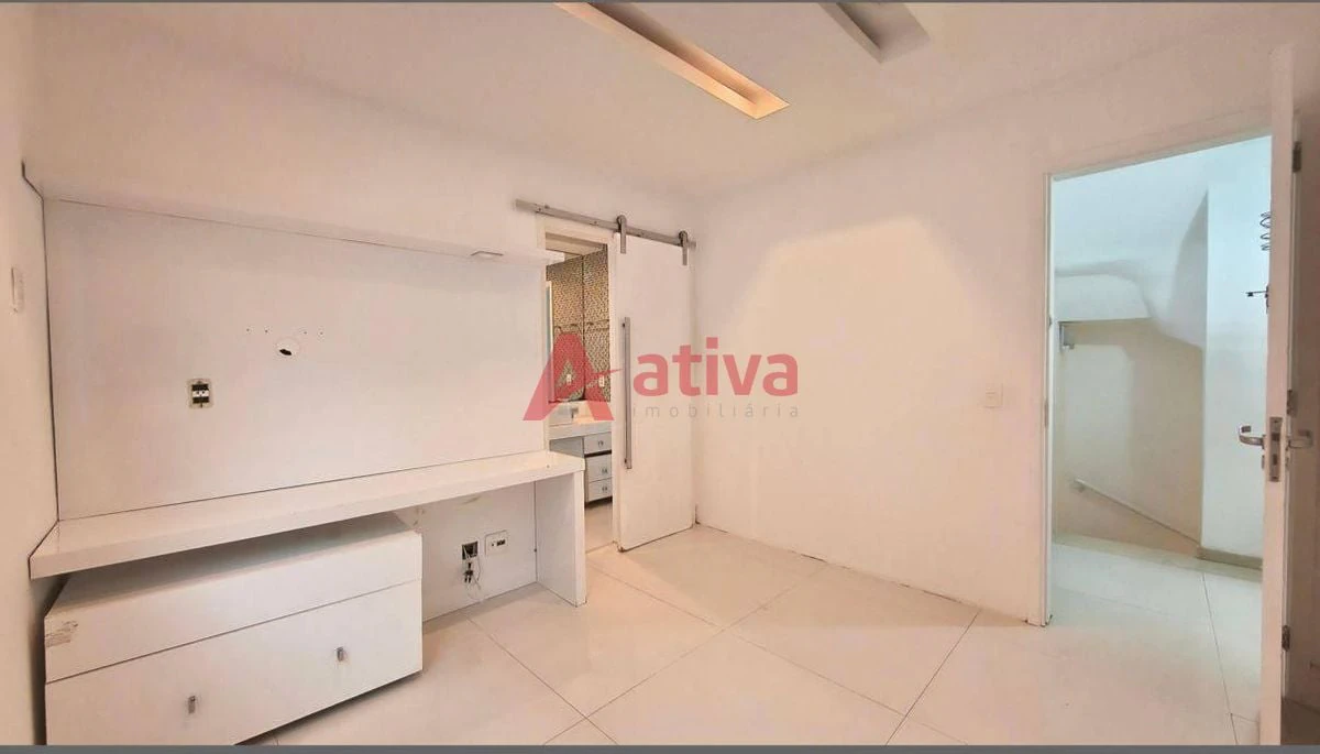 Casa em condomínio com 4 suítes e 200 m² — photo 19