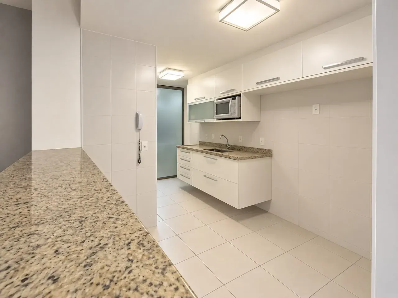 Apartment, 114 m², with a walk-in closet — photo 2