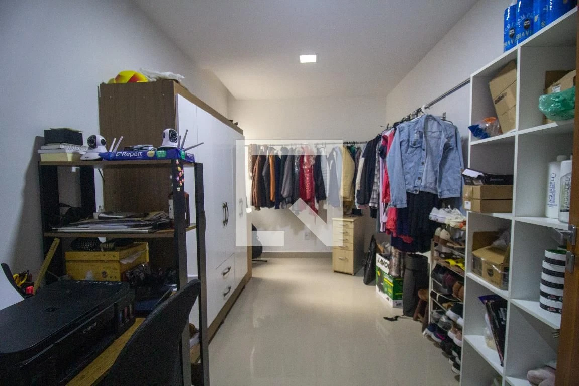 Casa mobiliada com 4 quartos e área gourmet na varanda — photo 28