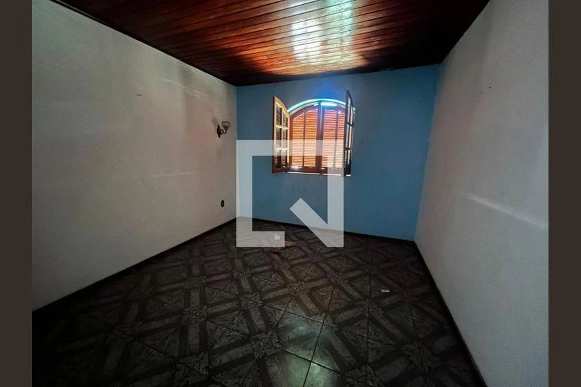 Casa com 3 quartos e 6 vagas de garagem — photo 16