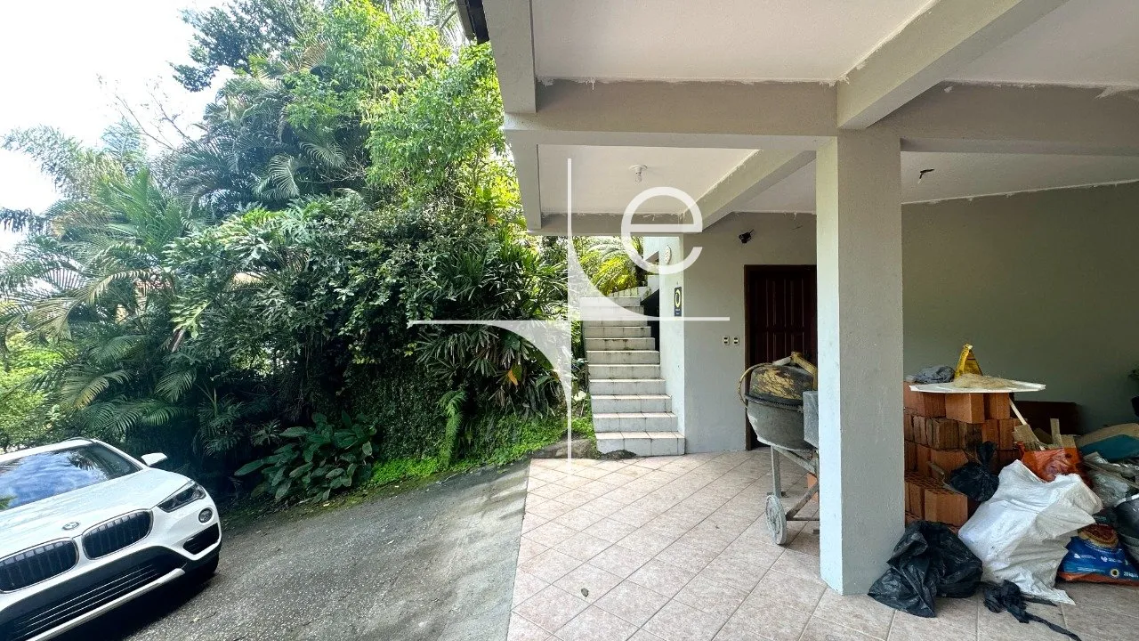 5-bedroom, 215 m² house in Florianópolis — photo 4