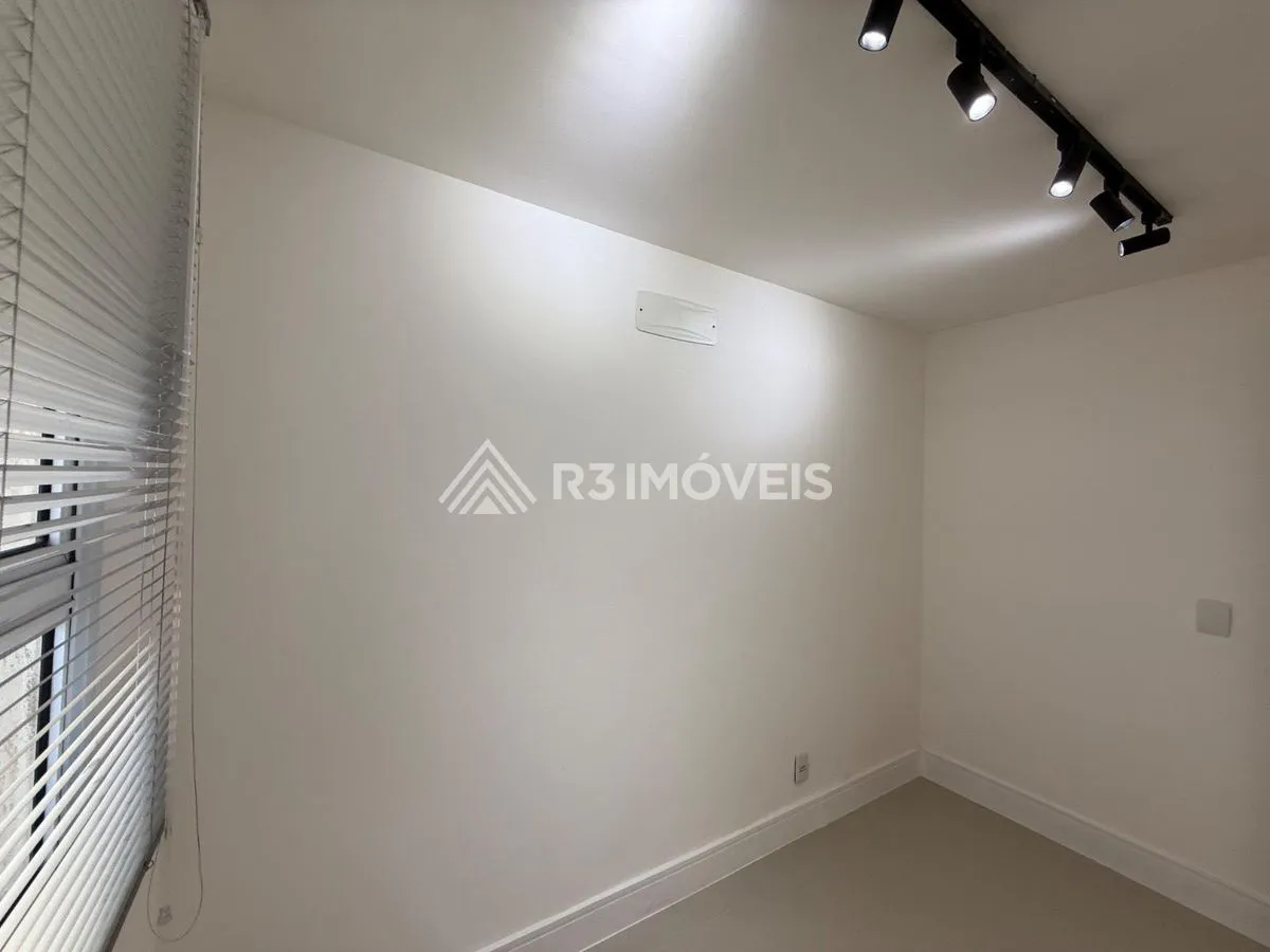 3-bedroom apartment with a closed gas kitchen — photo 25