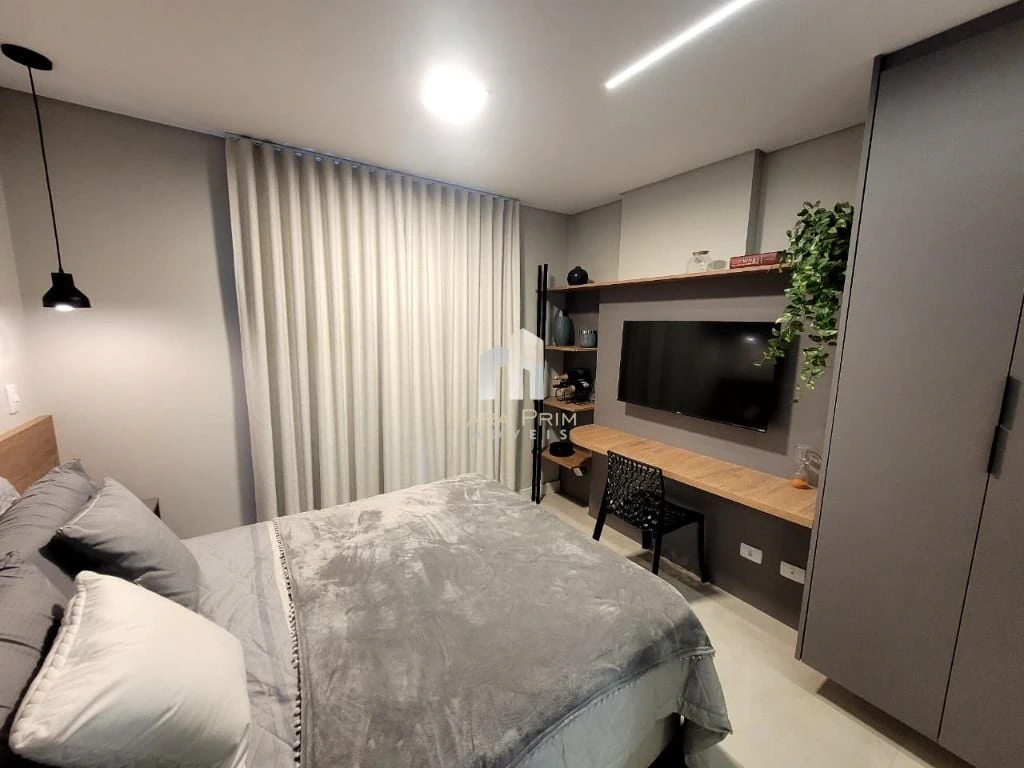 21 m² studio with a home office and a washing machine — photo 4