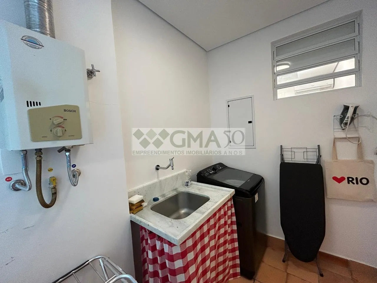 Furnished apartment with 2 bedrooms and 2 bathrooms — photo 11