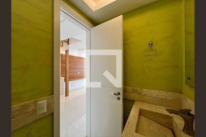 Apartamento, 105 m², com banheira — photo 11