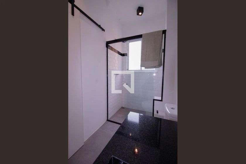 Rental apartment with 2 bedrooms and a balcony — photo 19