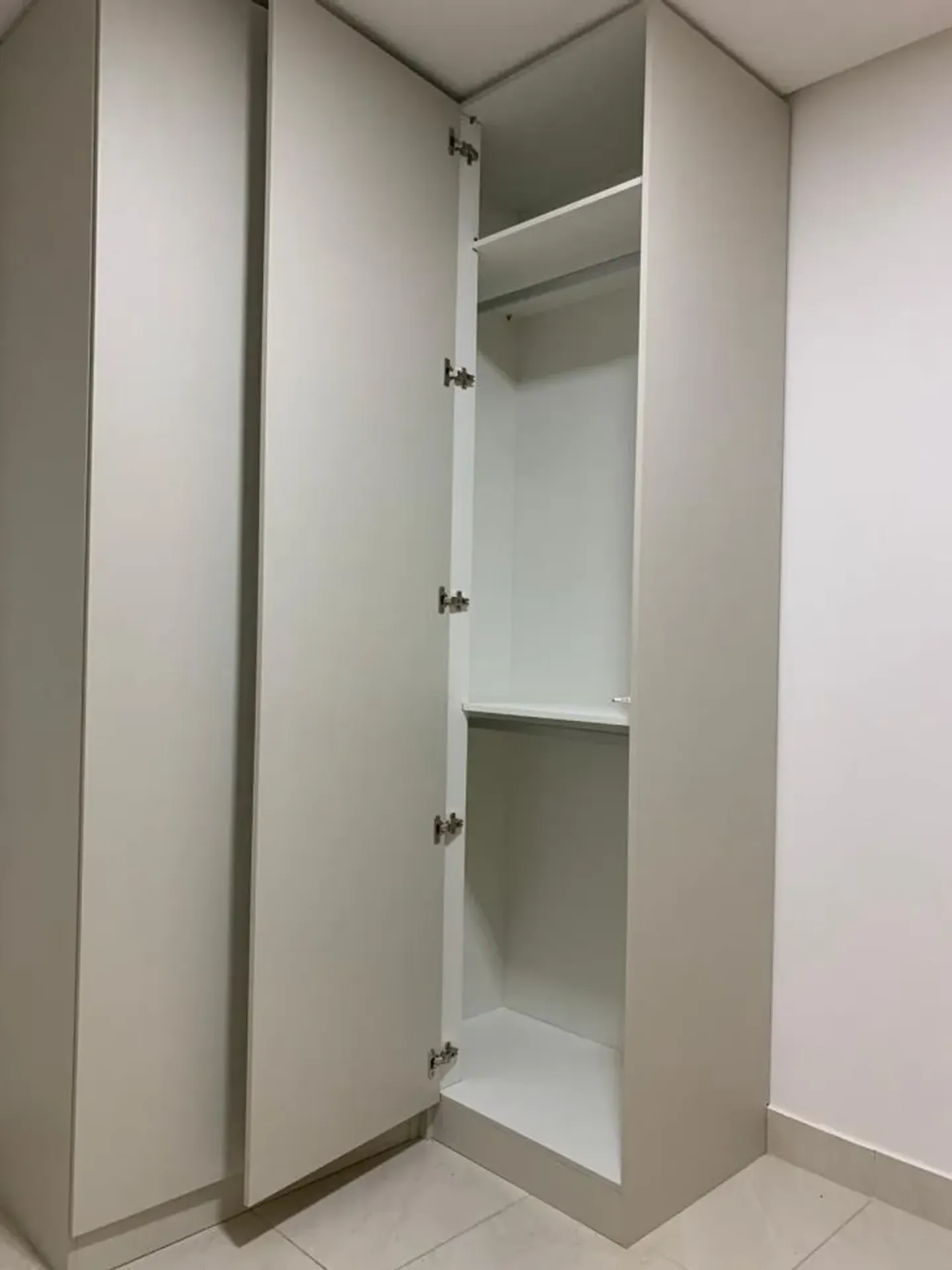Квартира з 3 спальнями, у будинку є тренажерний зал — photo 26