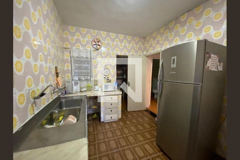 Furnished 3-bedroom house with 350 m² — photo 11
