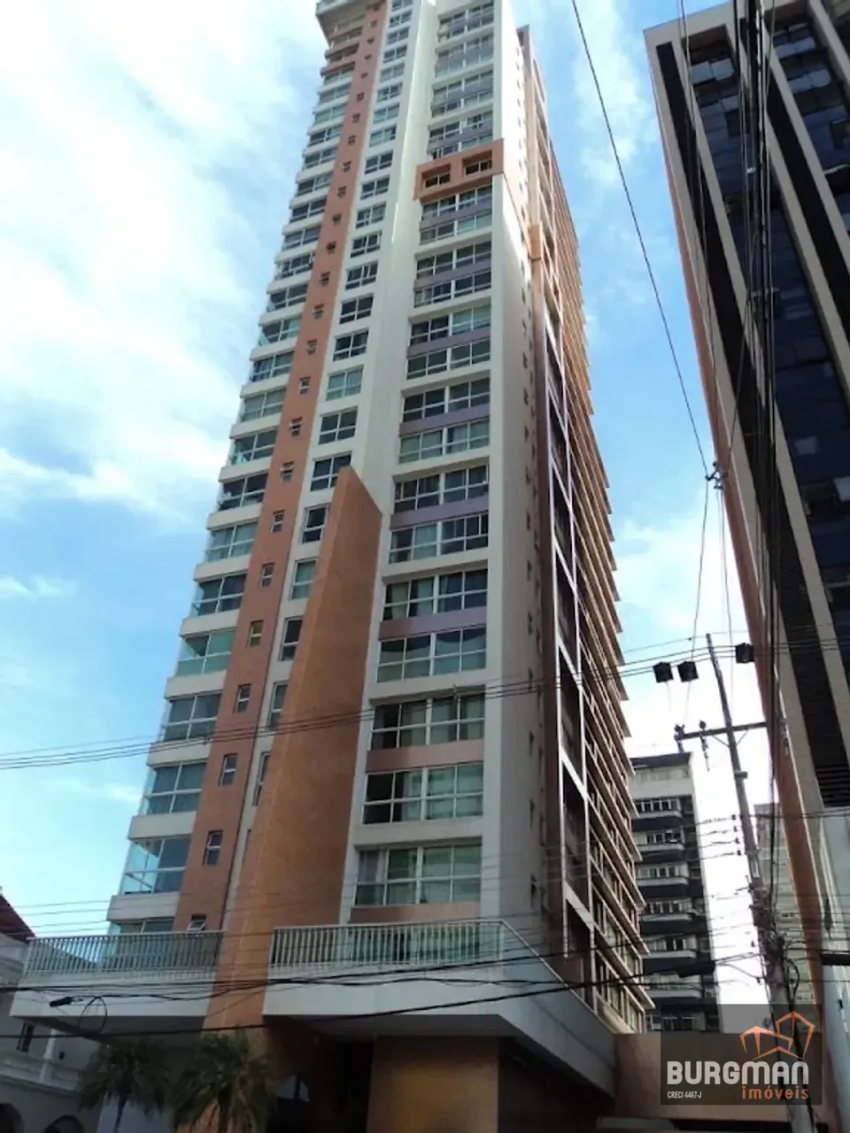 Unfurnished studio with no parking for 1 bedroom 1 bath — photo 14
