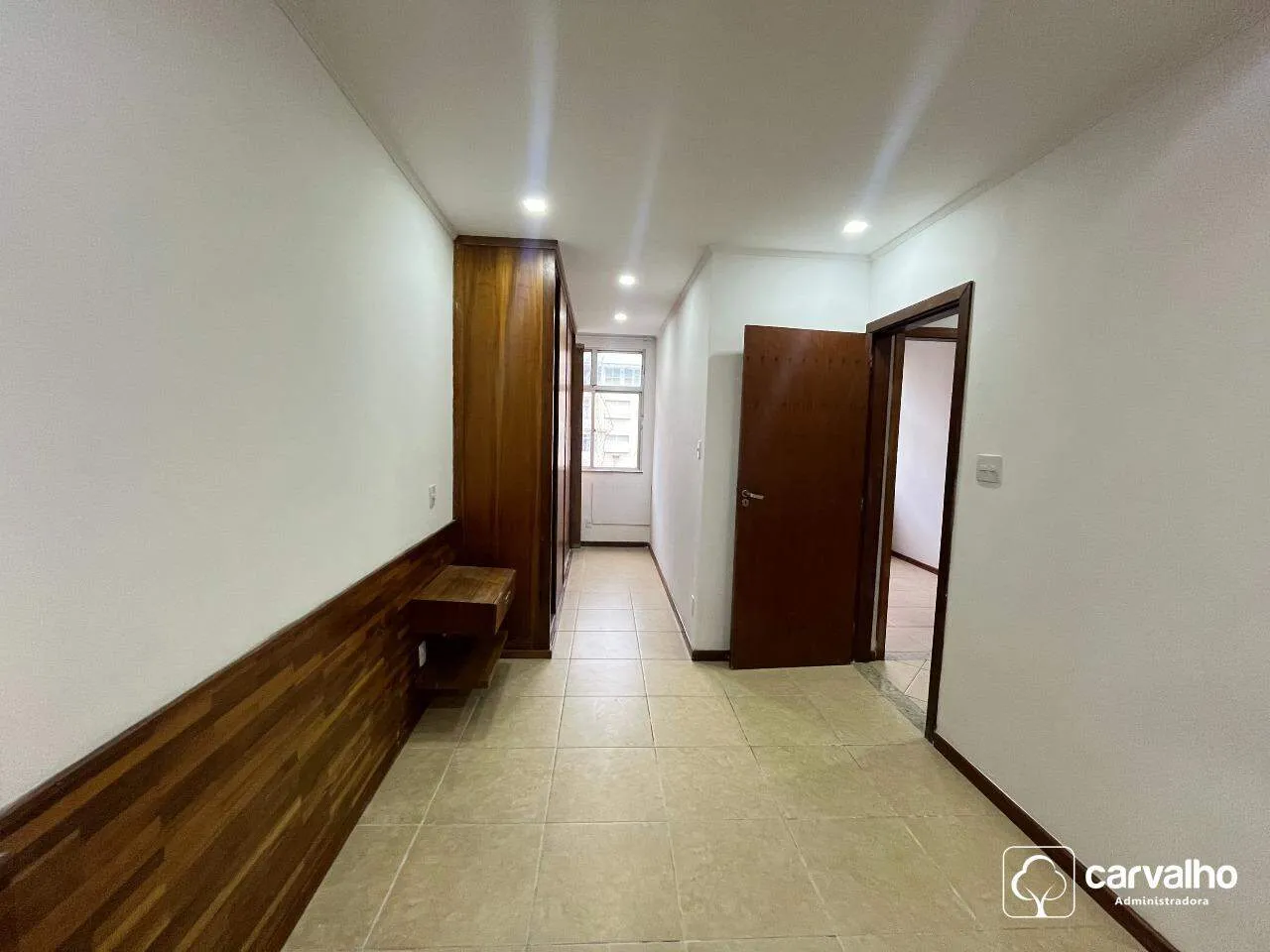 148 m² apartment with a bathtub and a water view — photo 26