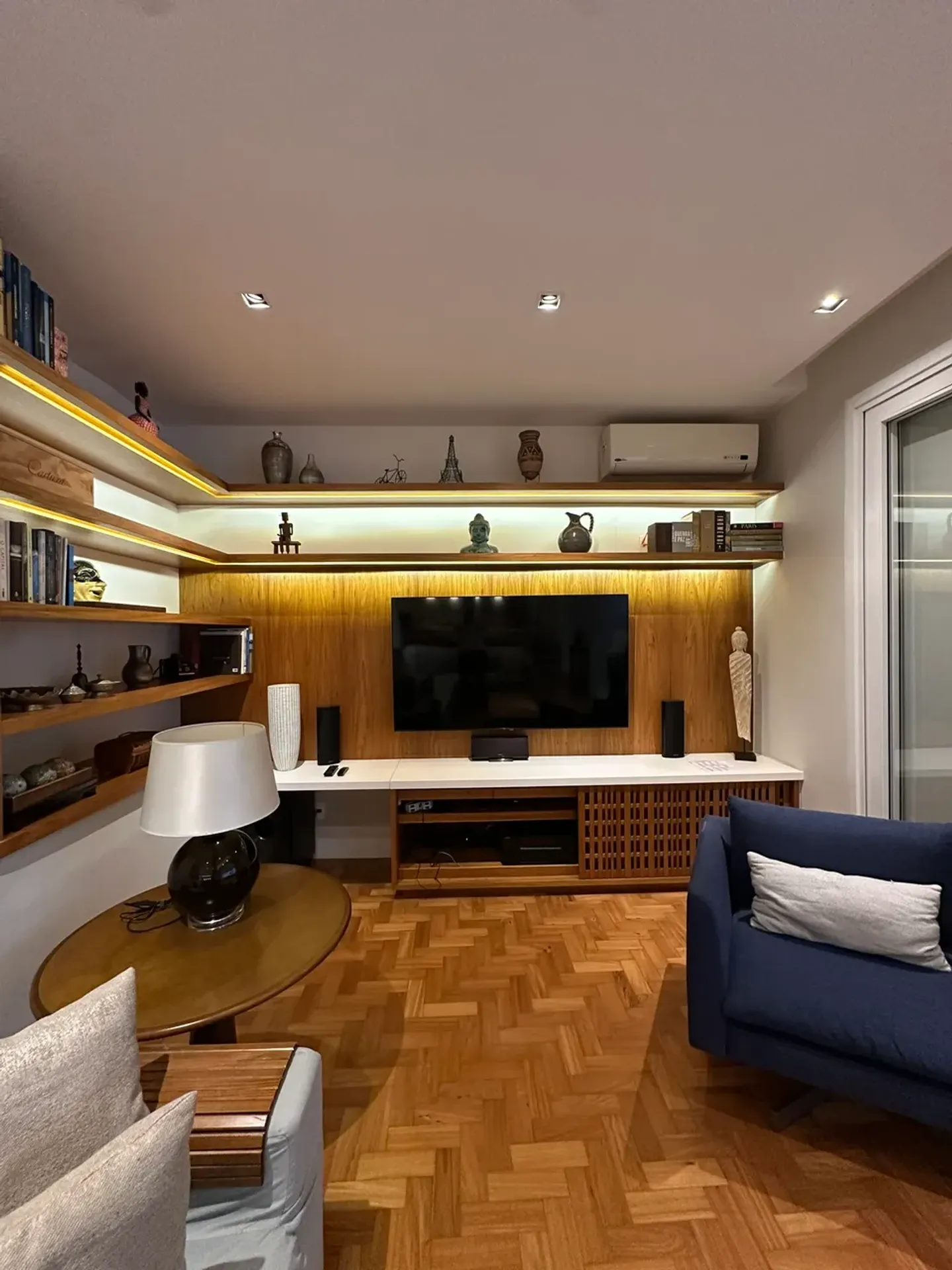 Furnished apartment with 3 bedrooms and 3 bathrooms — photo 4