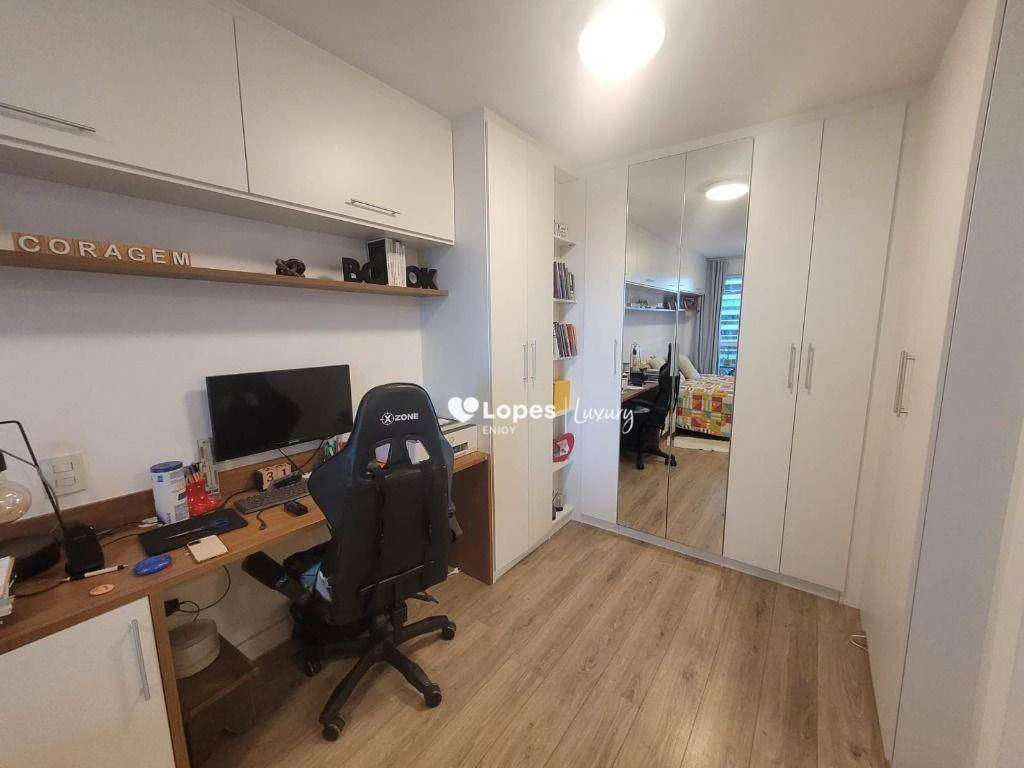 Furnished 2-bedroom apartment with a private BBQ — photo 20