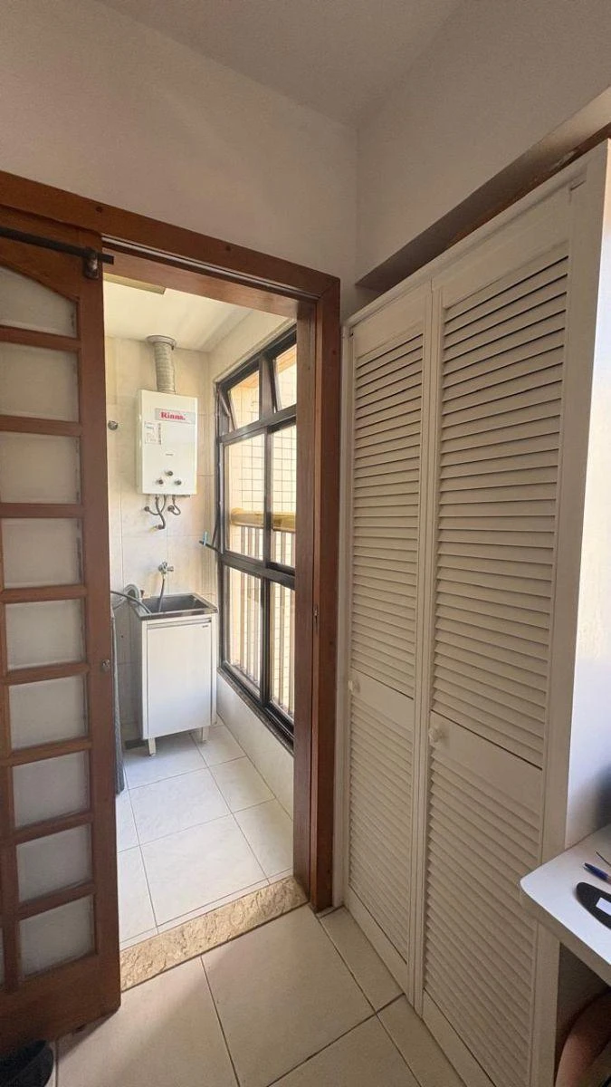 121 m² apartment with 3 bedrooms and 2 parking spots — photo 12