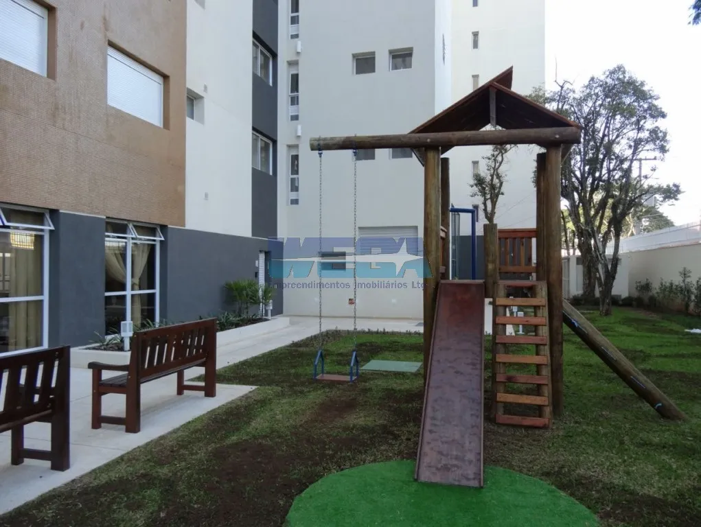 Apartamento com 4 quartos e varanda de vidro fechada — photo 46