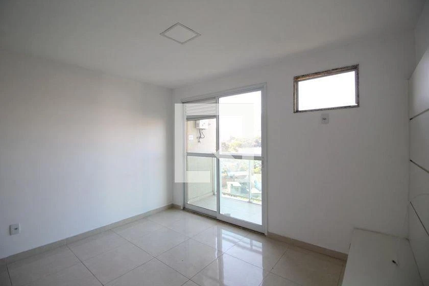 Mountain view in a one-bedroom apartment, 37 m² — photo 13
