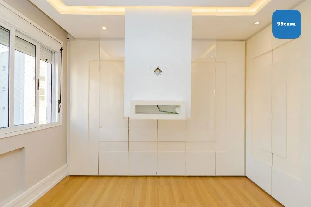 3-bedroom apartment with a home office — photo 14