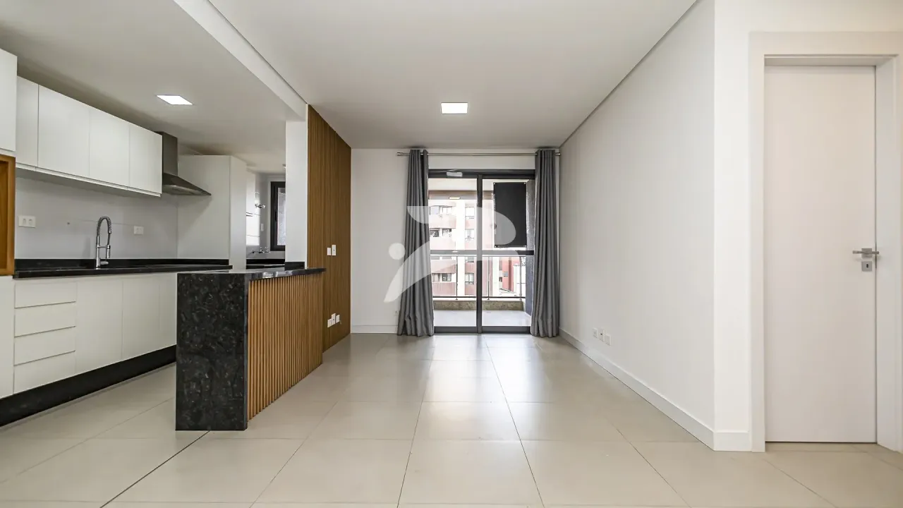 2-bedroom apartment with 160 m² and open-plan kitchen — photo 2