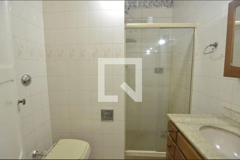 Apartamento com piso de madeira ou laminado, Benfica — photo 20
