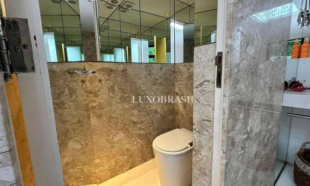 Casa amueblada con 4 dormitorios y parrilla en balcón — photo 37