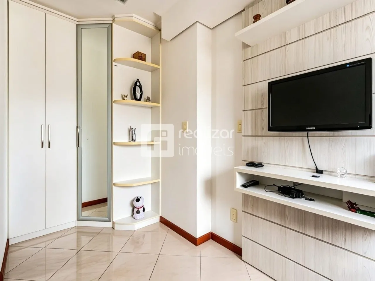 Furnished 297 m² apartment with 3 en-suites and 7th floor — photo 12