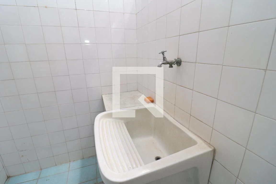 4-bedroom house, 200 m² — photo 37