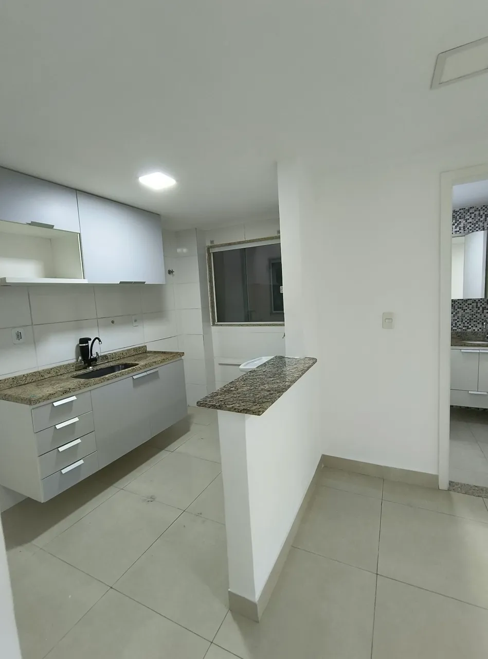 1-bedroom apartment with balcony and open-plan kitchen — photo 2