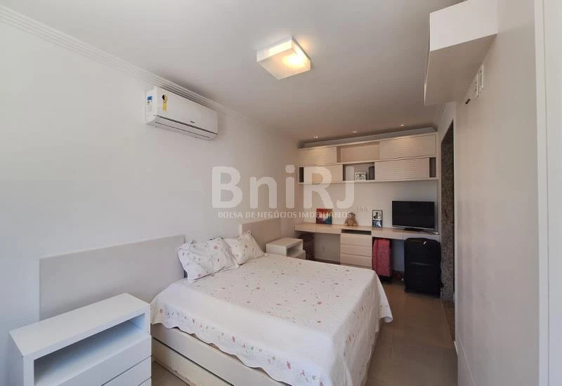 Furnished apartment 267 m² with 3 bedrooms and views — photo 43