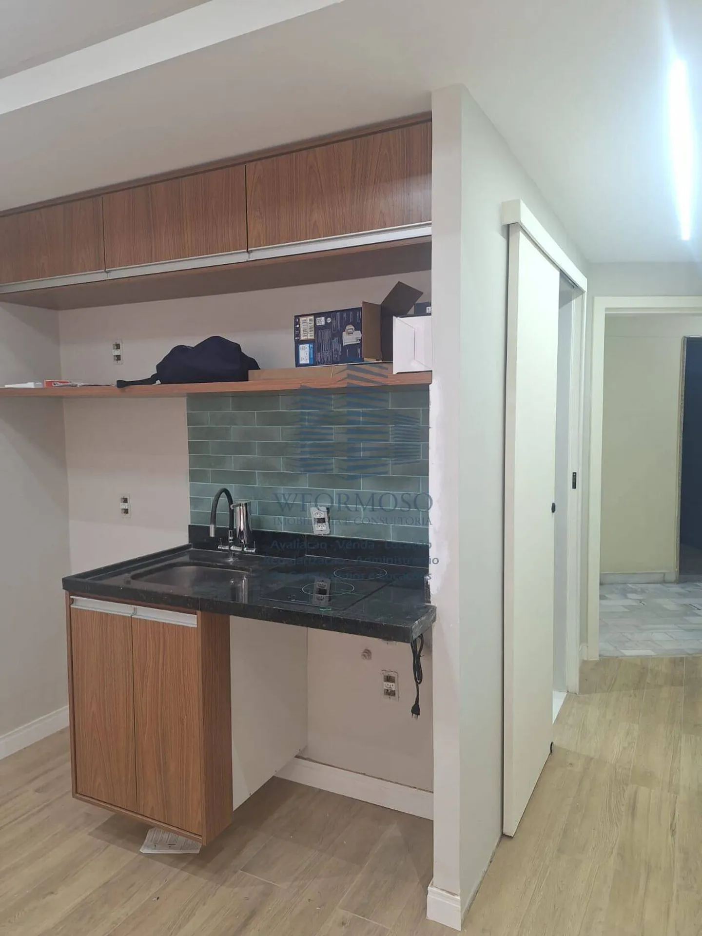 Дерев'яна підлога або ламінат та 1 спальня: квартира 30 м² — photo 10