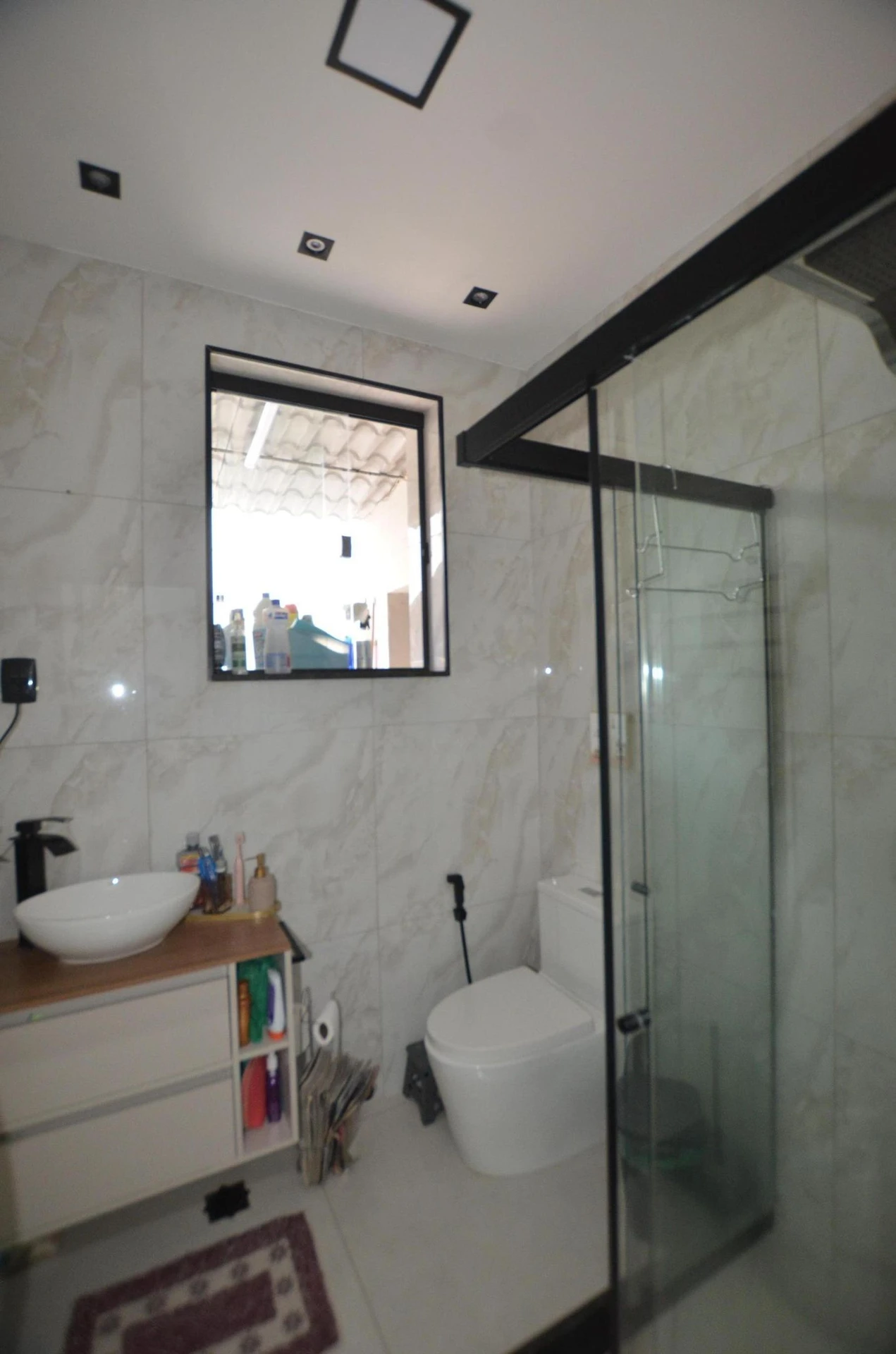 House, 200 m², with a washing machine — photo 25