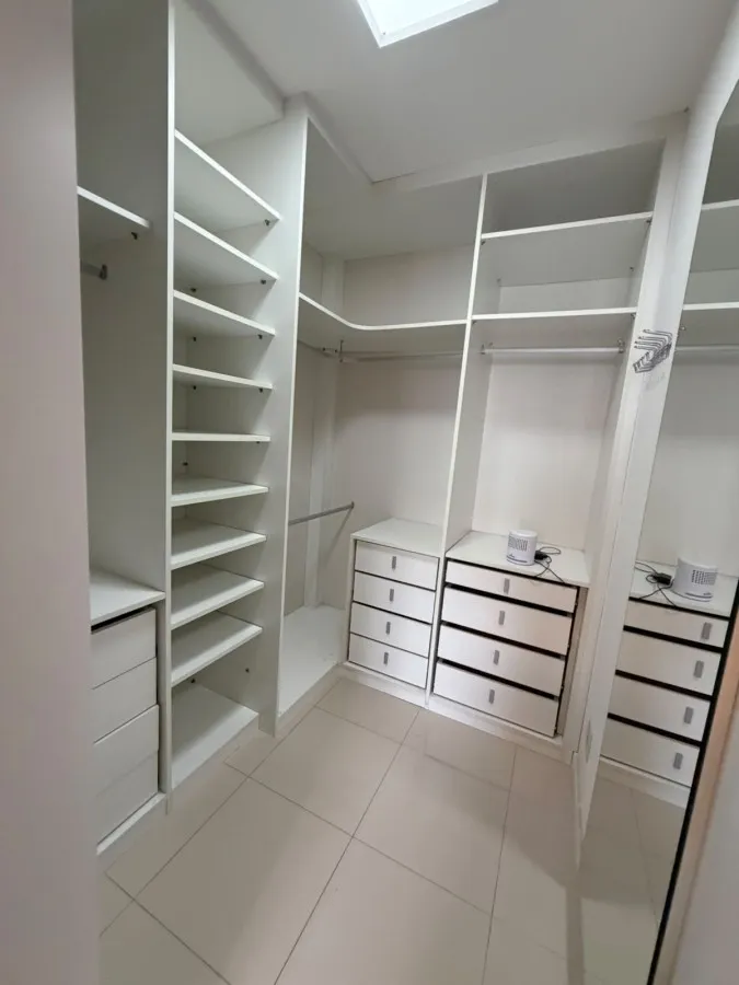 3-bedroom apartment with a home office in Rio de Janeiro — photo 16