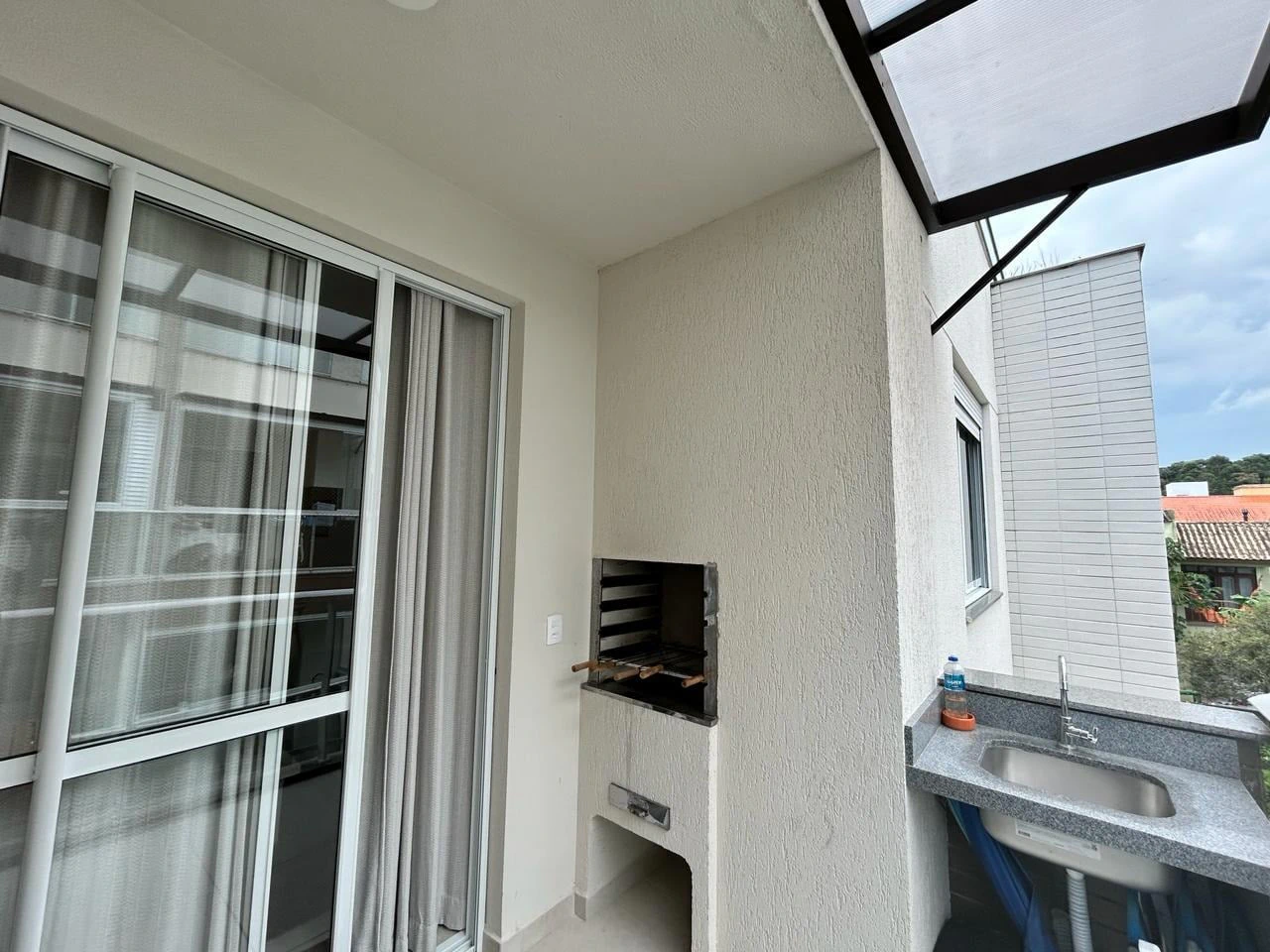 3-bedroom apartment with a washing machine in Florianópolis — photo 8