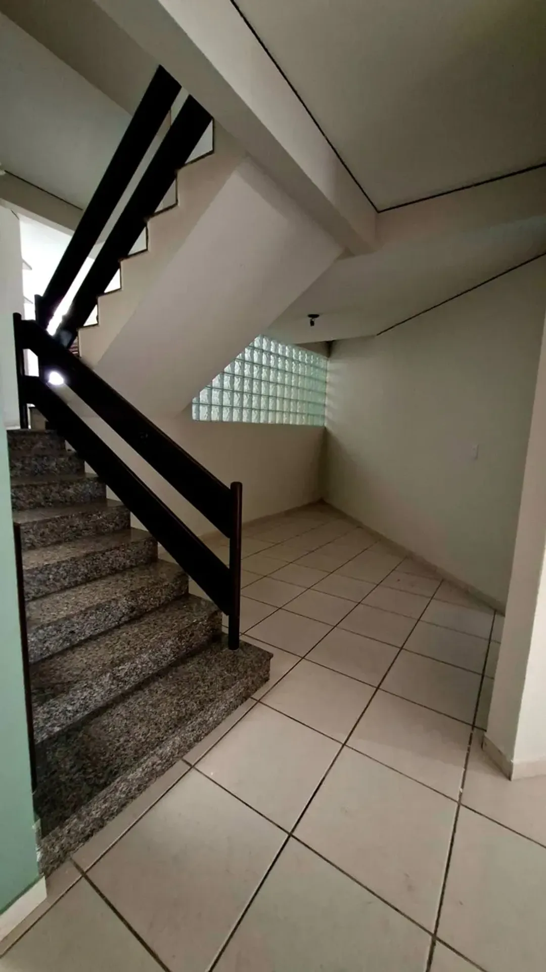 House with 4 en-suite bedrooms and electronic gate — photo 5